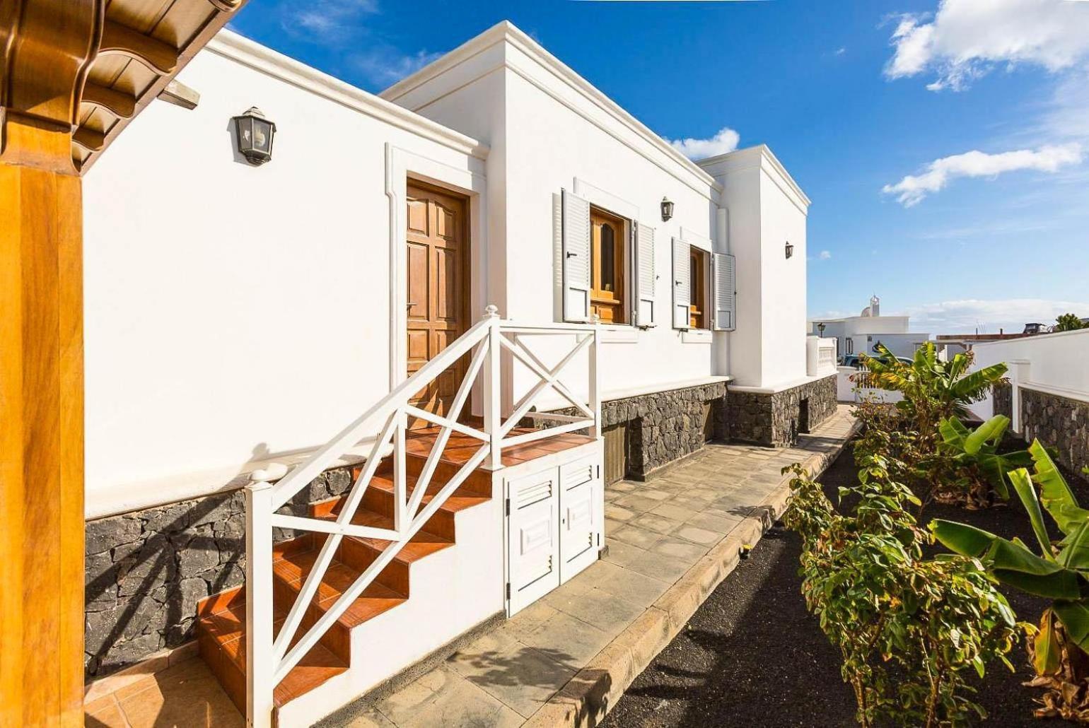 Villa Ramos Dos Puerto Calero Exterior photo